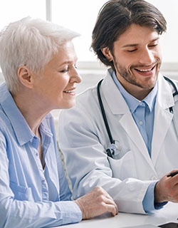Arztgespräch mit Patienten